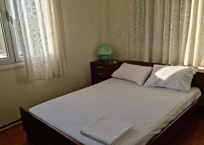 Anna's House * Agadhaiika